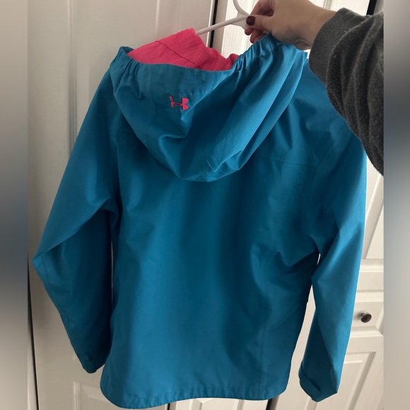 Youth Under Armour Jacket - Picture 2 of 4